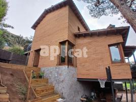 Houses (detached house), 240 m², almost new, Zona