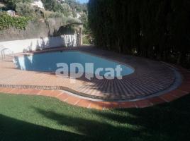 Casa (xalet / torre), 273.00 m²