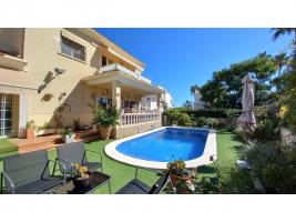 Detached house, 206.72 m², almost new