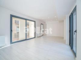 Pis, 133.00 m², حافلة قرب والقطار, جديد تقريبا, Calle Sant Pau, 4