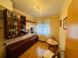 Piso, 65.00 m², cerca de bus y tren, Calle de Perafita