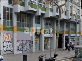 , 264.00 m², in der Nähe von Bus-und U-Bahn, Ronda de Sant Pau, 42