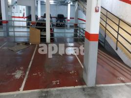 For rent parking, 10.00 m², almost new, Calle de Roger de Llúria, 12