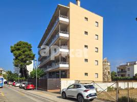 Apartament, 57.00 m², 九成新, Calle de Joanot Martorell, 68