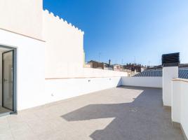 Dúplex, 152.00 m², حافلة قرب والقطار, جديد تقريبا, Calle Sant Pau, 4