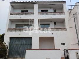 Casa (unifamiliar adossada), 160 m², seminou, Zona