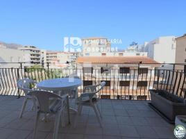 Apartament, 74 m², Zona