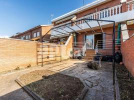 Houses (terraced house), 251 m², Zona