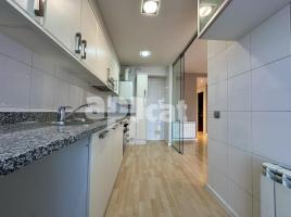 Pis, 97.00 m², seminou