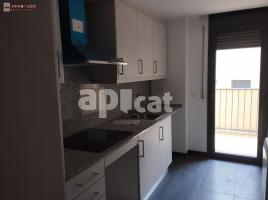 Pis, 79.00 m², prop de bus i tren, nou, Torres de Segre