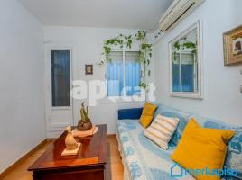 Piso, 48.00 m², cerca bus y metro