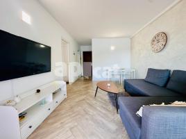 Apartament, 36.00 m², near bus and train, Santa María de Llorell