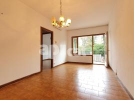 Piso, 81.00 m², cerca bus y metro