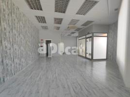 For rent business premises, 97.00 m², CANTONADA CARRER MONTSERRAT