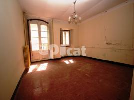 Casa (unifamiliar aïllada), 180.00 m², prop de bus i tren