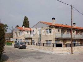 Houses (terraced house), 157.00 m², near bus and train, almost new