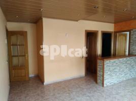 Piso, 78.00 m², cerca de bus y tren