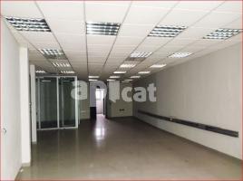 Local comercial, 140.00 m²