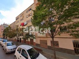 Flat, 60.00 m², near bus and train