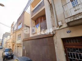 Houses (terraced house), 178.00 m², near bus and train, almost new, Llevant