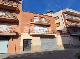 Casa (unifamiliar aïllada), 250.00 m², prop de bus i tren, Eixample - Can Bogunya