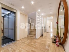  (unifamiliar aïllada), 375.00 m², حافلة قرب والقطار, جديد تقريبا