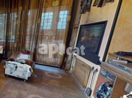 Casa (casa rural), 258.00 m², cerca de bus y tren, seminuevo