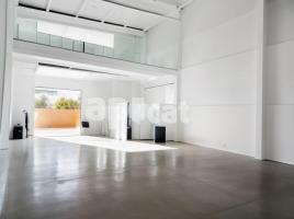 Alquiler nave industrial, 426.00 m², Santa Oliva