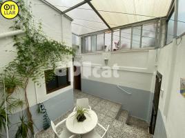 Casa (unifamiliar aïllada), 90.00 m², prop de bus i tren, Canovelles