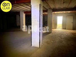 Local comercial, 534.00 m², Caldes de Montbui