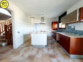 Houses (detached house), 269.00 m², near bus and train, almost new, Llinars del Vallès