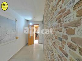 Piso, 54.00 m², cerca de bus y tren