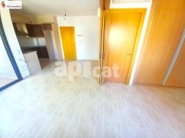 Apartament, 52.00 m², near bus and train, almost new, L'Ampolla