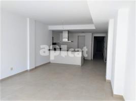 Apartament, 122.00 m², près de bus et de train, nouveau