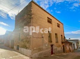  (unifamiliar aïllada), 156.00 m², près de bus et de train