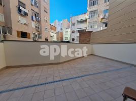 Piso, 88.34 m², cerca de bus y tren, seminuevo