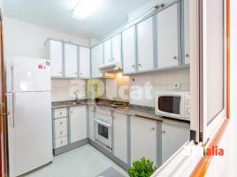 Apartament, 47.00 m², prop de bus i tren