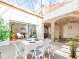 Casa (unifamiliar aïllada), 343.00 m², prop de bus i tren, Poblenou - L'Oliva Gran