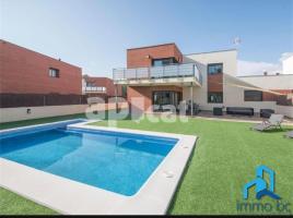 Casa (xalet / torre), 205.00 m², Calle Mas del Toni