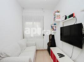 Piso, 38.00 m², cerca de bus y tren