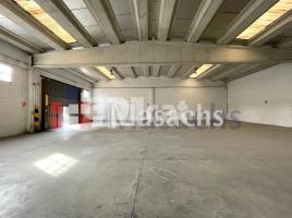 Nave industrial, 381 m²