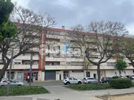 Pis, 122.00 m², près de bus et de train, Calle Riu Fluvià