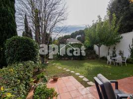 Houses (terraced house), 373.00 m², Calle de Can Comulada