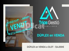 Dúplex, 128.00 m², prop de bus i tren, Calle Vicenç Soler Jorba