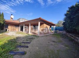 Houses (detached house), 227.00 m², near bus and train, almost new