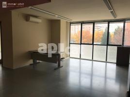 , 135.00 m²
