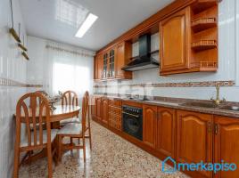 Casa (unifamiliar aislada), 269.00 m², cerca de bus y tren, Torrent Ballester