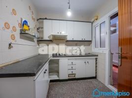 Flat, 83.00 m², near bus and train, Barri Antic - Centre