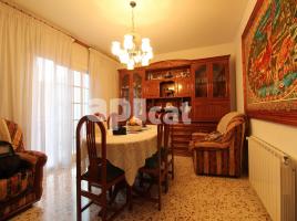 Piso, 115.00 m², cerca de bus y tren