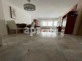 Piso, 93.00 m², cerca de bus y tren, Centre